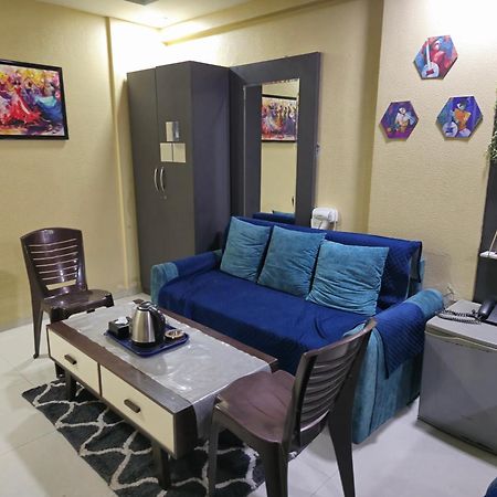 Hotel Mari Aai Residency Navi Mumbai Exterior photo