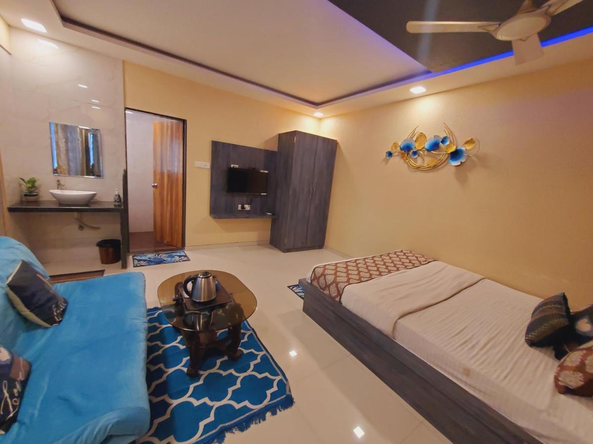 Hotel Mari Aai Residency Navi Mumbai Exterior photo