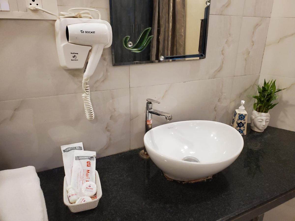 Hotel Mari Aai Residency Navi Mumbai Exterior photo