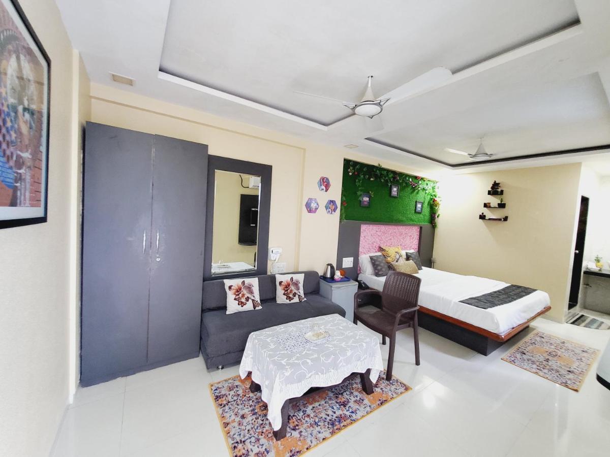 Hotel Mari Aai Residency Navi Mumbai Exterior photo