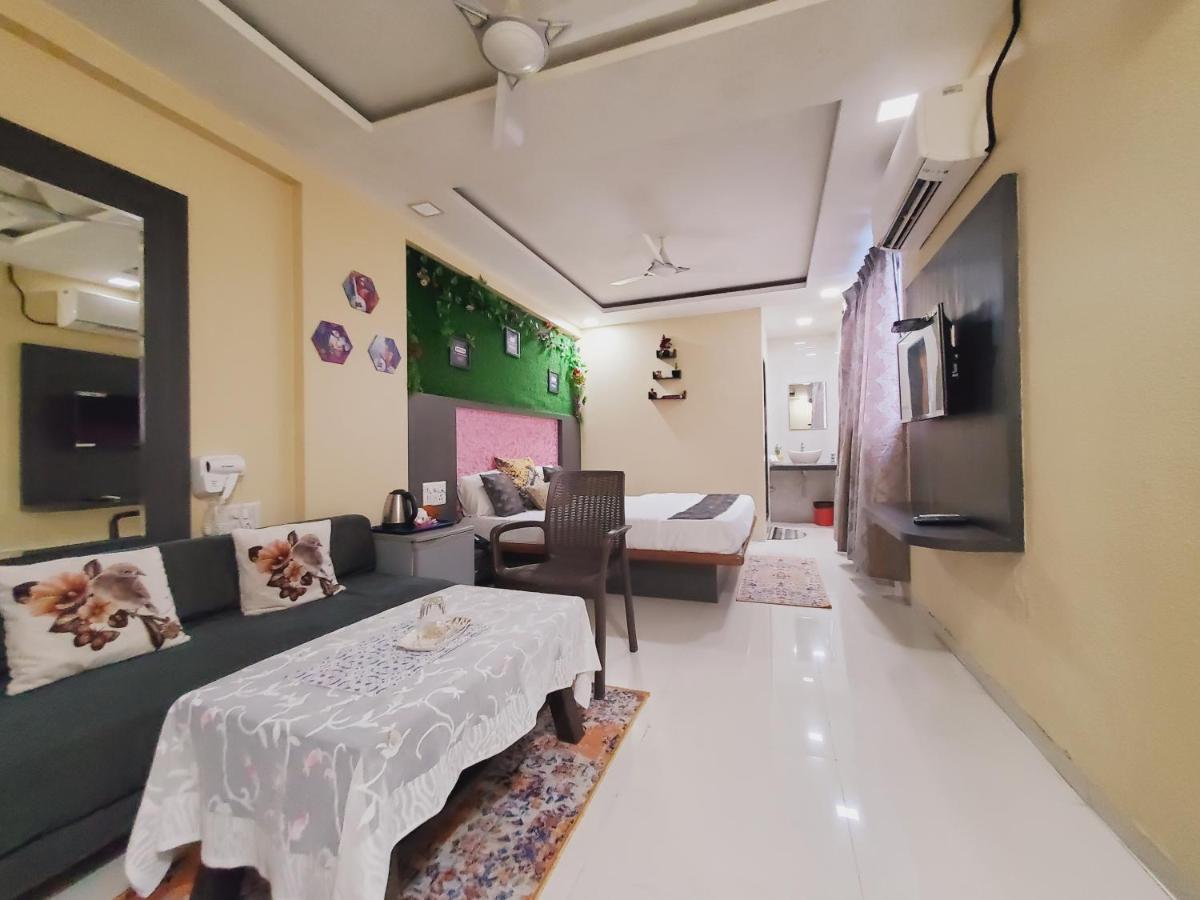 Hotel Mari Aai Residency Navi Mumbai Exterior photo
