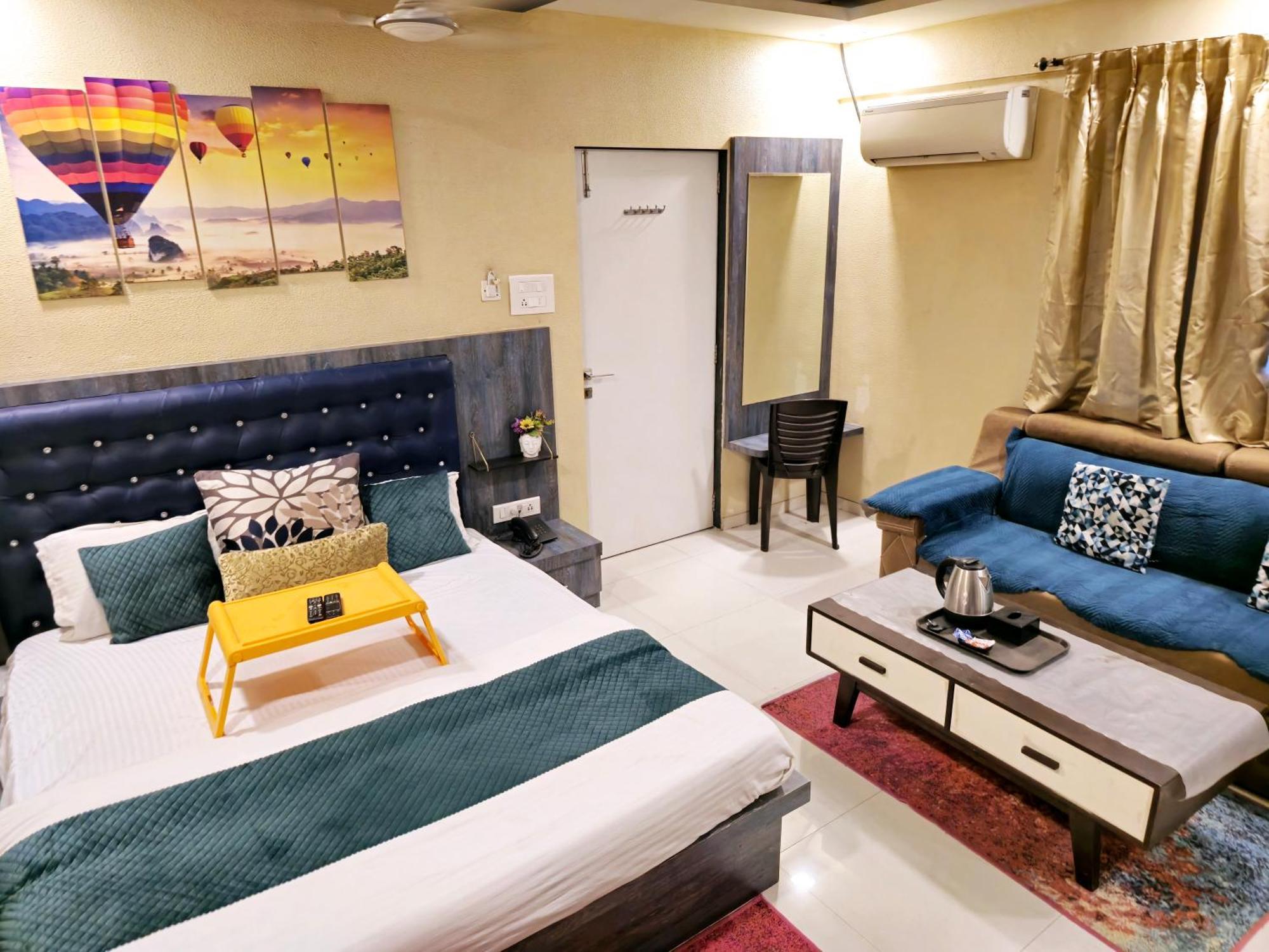 Hotel Mari Aai Residency Navi Mumbai Room photo