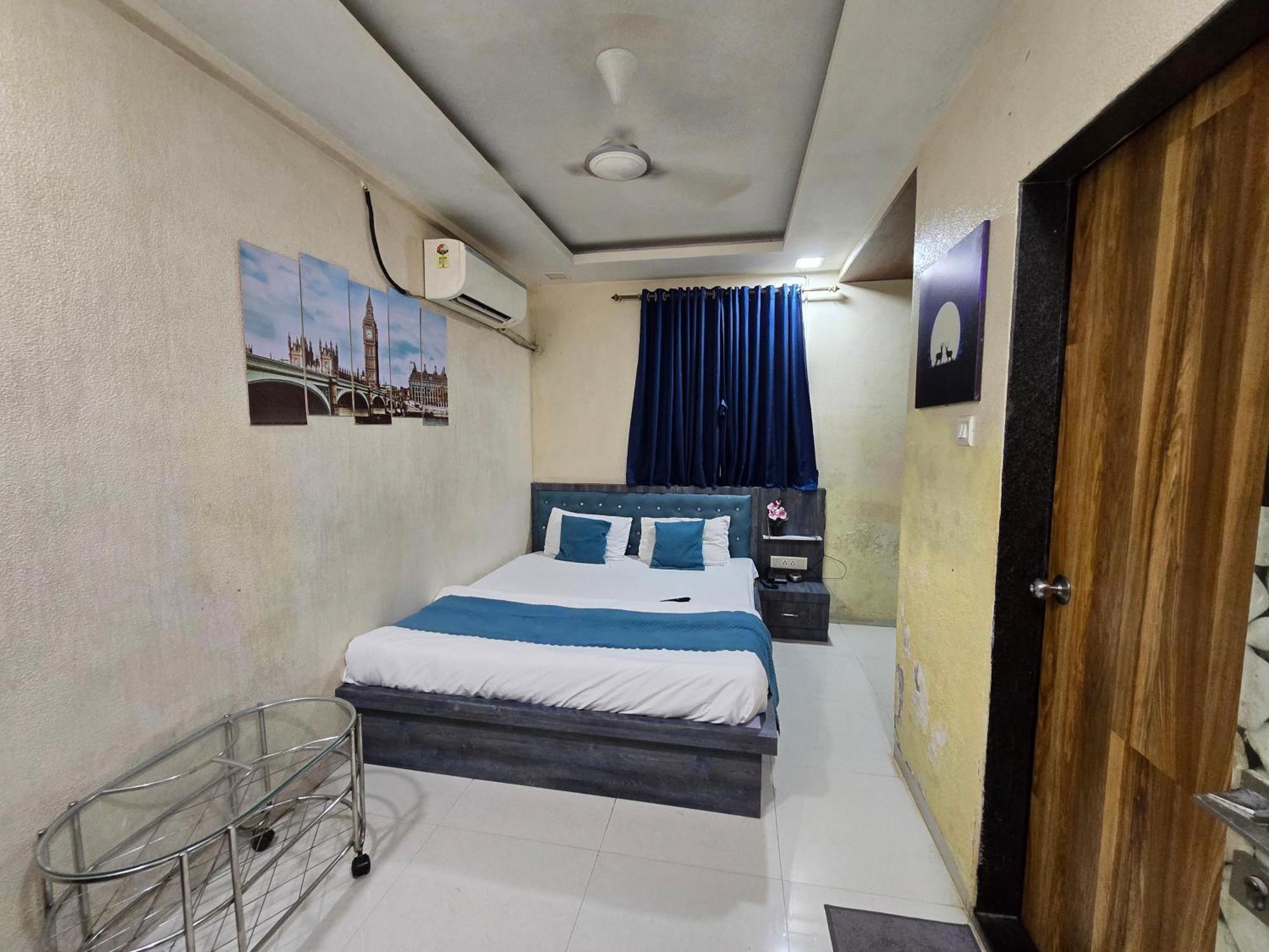 Hotel Mari Aai Residency Navi Mumbai Room photo